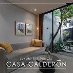 Luxury Calderon